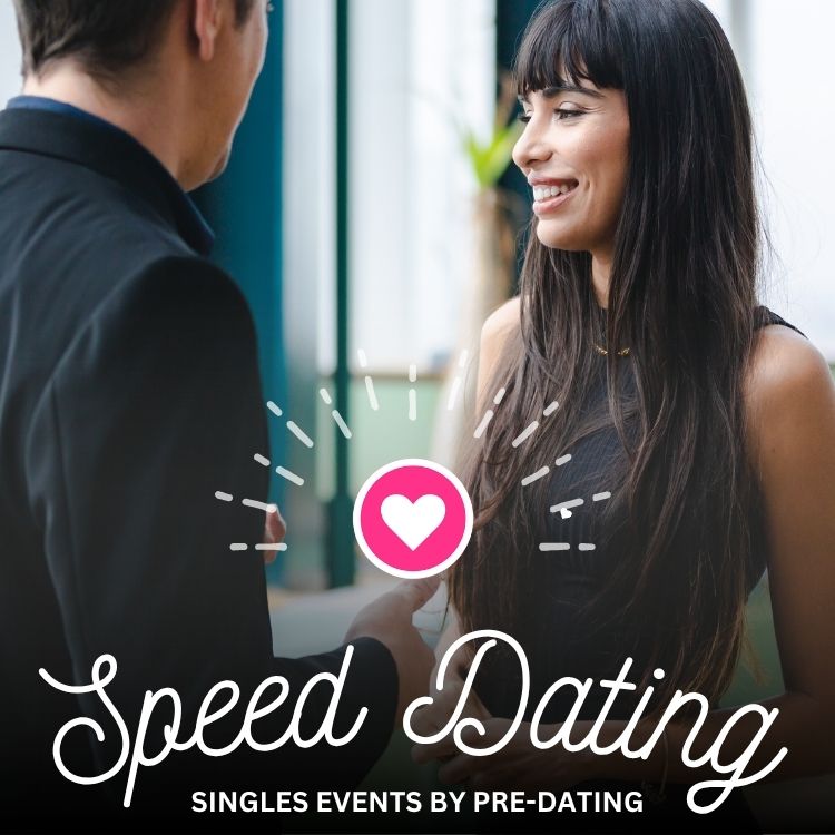Chicago attendees of Speed Dating in Illinois enjoying the event!